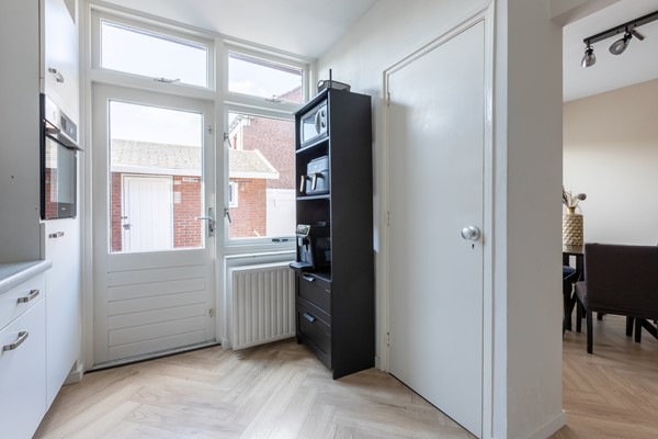 Medium property photo - Vondellaan 60, 4624 HN Bergen op Zoom